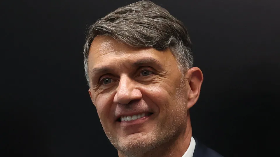 Maldini quebra o silêncio e fala sobre Guardiola: “Até escreveu…”