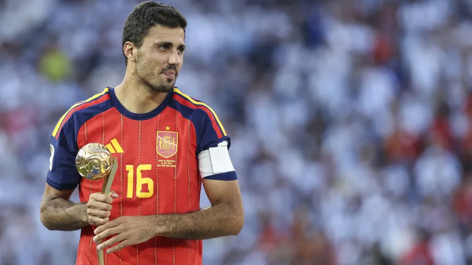 Real Madrid fez proposta irrecusável, mas Rodri deu o ‘sim’ ao Barcelona