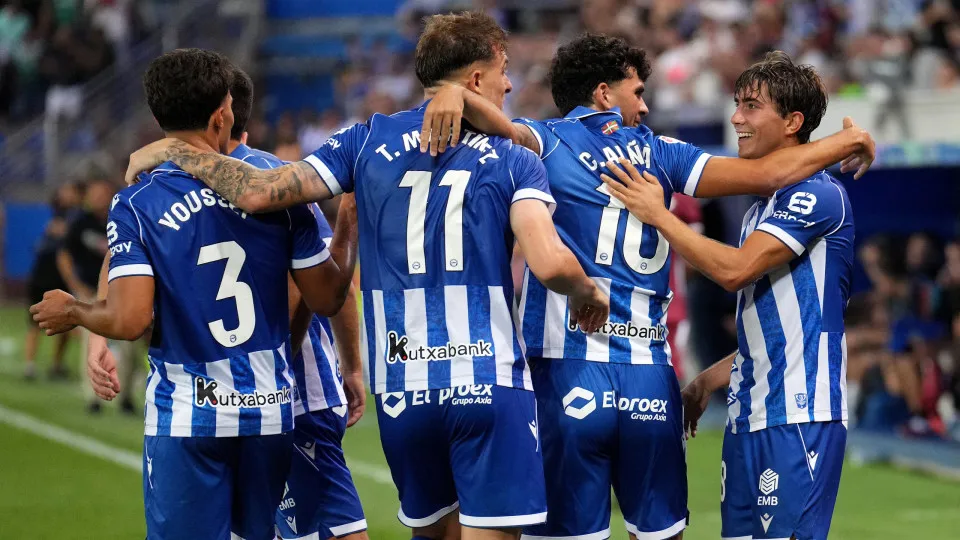 Alavés bate Getafe no arranque da La Liga